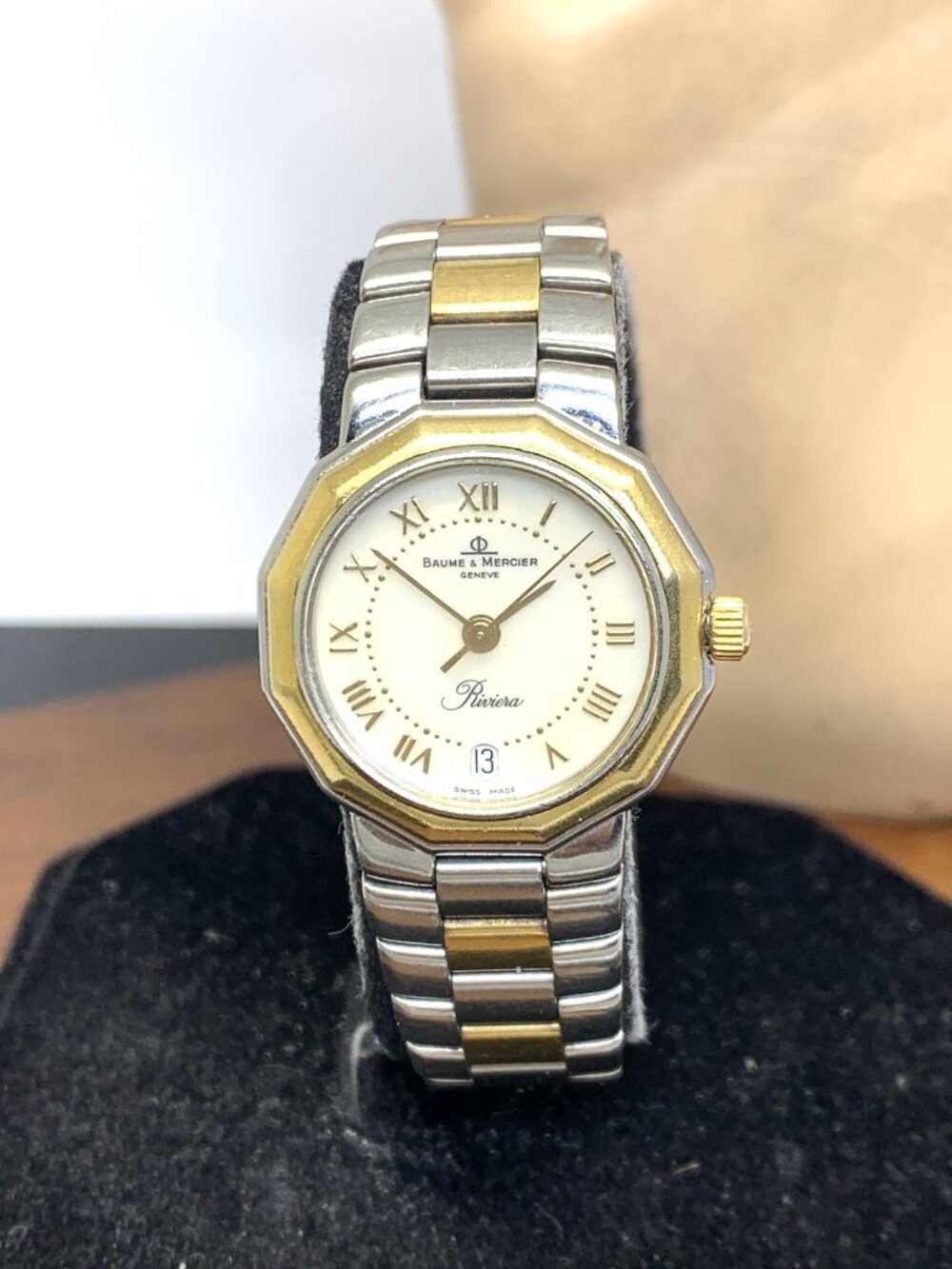 Baume & Mercier Women's Watch 5231 Riviera Swiss Quartz Mother of Pearl Dial